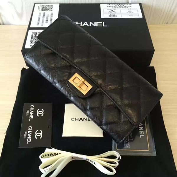 シャネルスーパーコピー Chanel 大人クールBOYグレインドカーフスキン財布 7041203