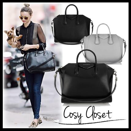GIVENCHY★ジバンシィ コピー Antigona Medium leather tote 7010401