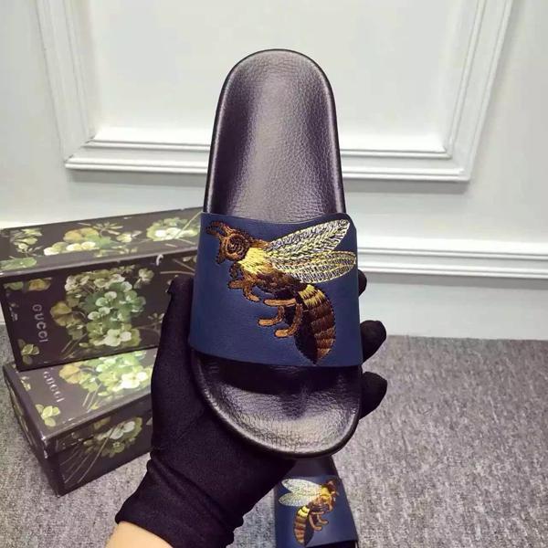 大注目！☆Gucciグッチ コピー スライドサンダル/スリッパ Blue Bee 7060515