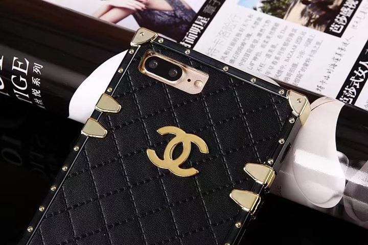 Chanel 耐衝撃 シャネル アイフォン7 カバー iphone8plus ハードカバー ネックストラップ付き IPHONE8 革製 7101217