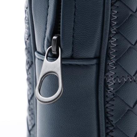 17AW☆BOTTEGA VENETA スーパーコピー☆Metropolis Embroidery クラッチ DENIM 7101010