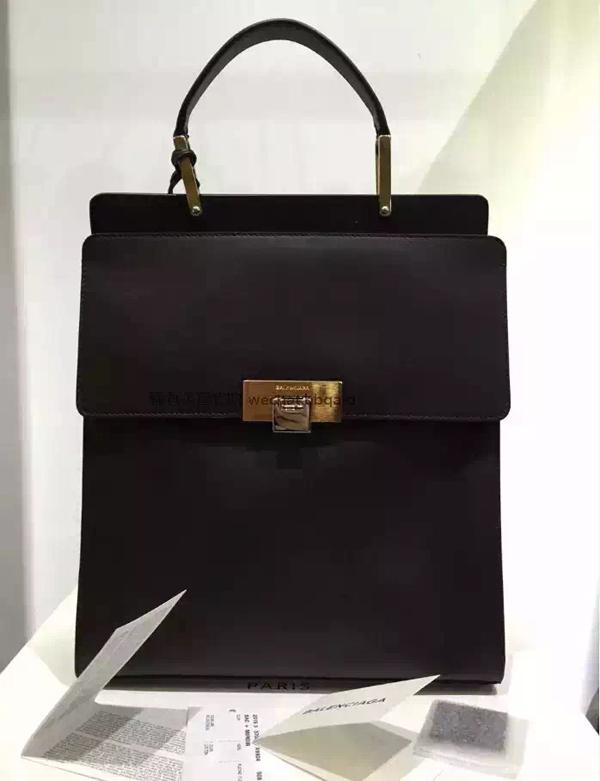 バレンシアガスーパーコピー LE DIX LEATHER BACKPACK BK