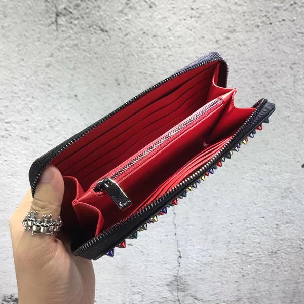 New クリスチャンルブタン コピー マルチスパイク長財布 Black 1165045M039