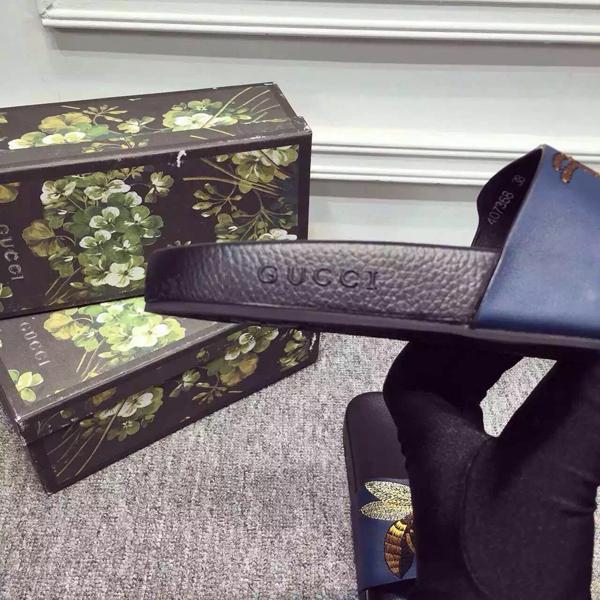 大注目！☆Gucciグッチ コピー スライドサンダル/スリッパ Blue Bee 7060515