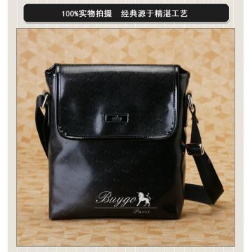 グッチ メッセンジャーバッグ 223666 BEG1G 1000