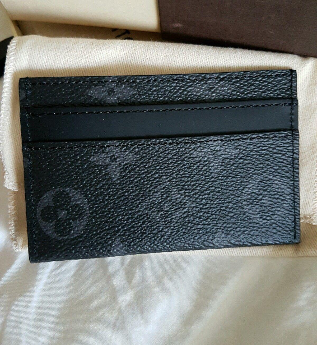 ルイヴィトン コピー ポルト・カルト・ダブル M62170
