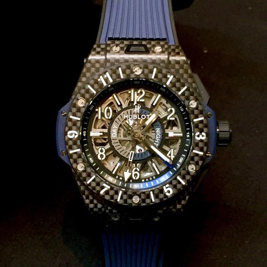 ウブロスーパーコピー ビッグバン ウニコ GMT カーボン 471.OX.7127.RX