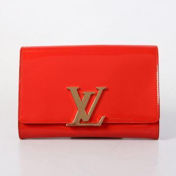 日本ルイヴィトン スーパーコピー vuitton ポシェットソービー M94270 赤