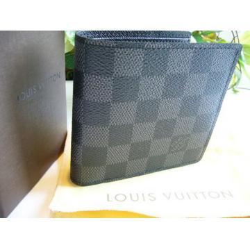 日本ルイヴィトン スーパーコピーlouisvuitton ダミエグラフィットマルコ２つ折財布 N62664