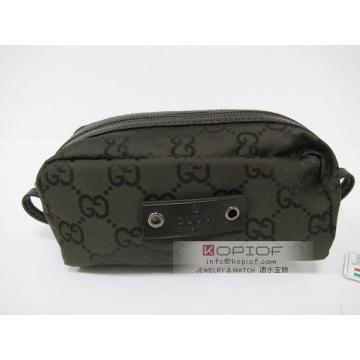 日本グッチ スーパーコピー GUCCI ポーチ ナイロン 224088 FJ72R 2044