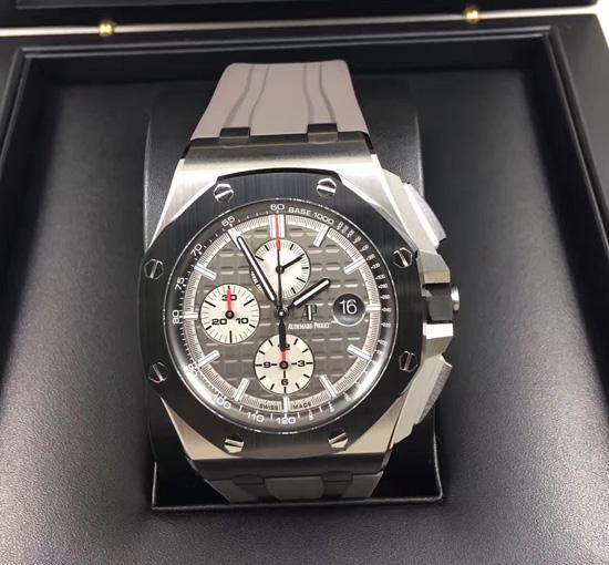 オーデマ・ピゲ スーパーコピー ロイヤルオーク オフショアクロノ ４４ｍｍ 26400IO.OO.A004CA.01