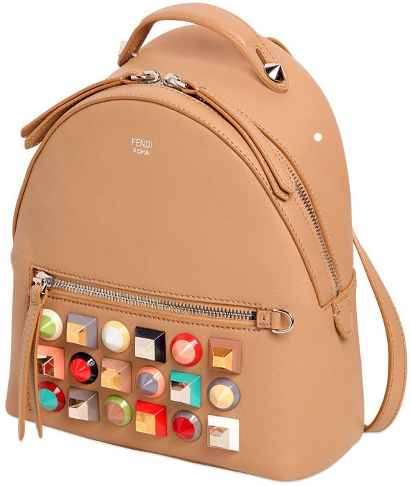 2017春夏新作 FENDI フェンディスーパーコピー◆素敵 ミニ スタッズ レザー バックパック 7060822