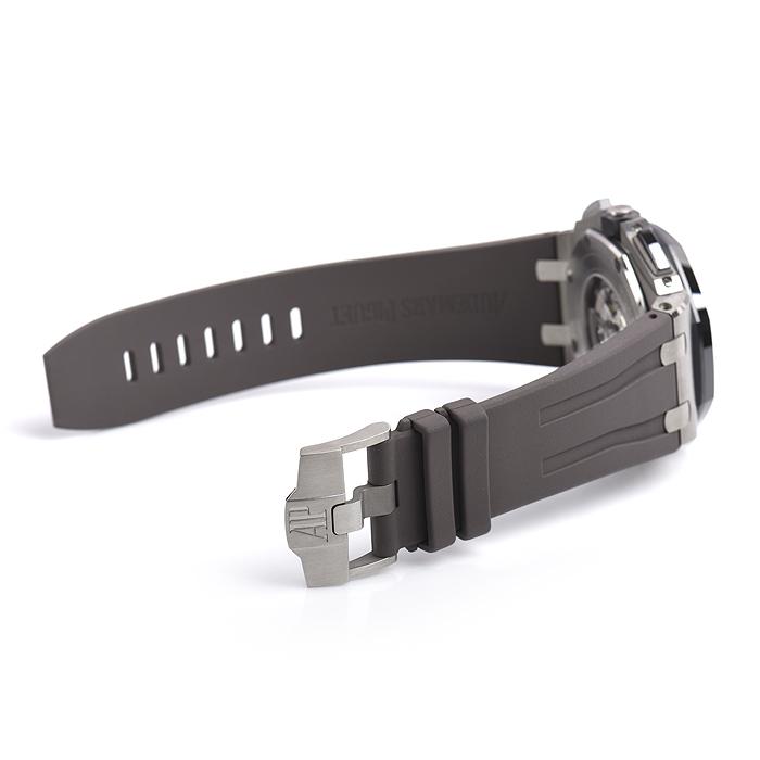 オーデマ・ピゲ スーパーコピー ロイヤルオーク オフショアクロノ ４４ｍｍ 26400IO.OO.A004CA.01