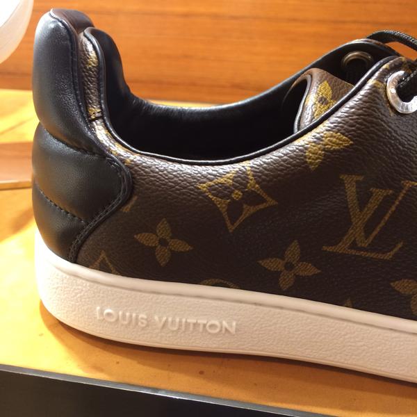 ルイヴィトン スーパーコピー【LOUIS VUITTON】欧州人気モデル/FRONTROW SNEAKER 7051508