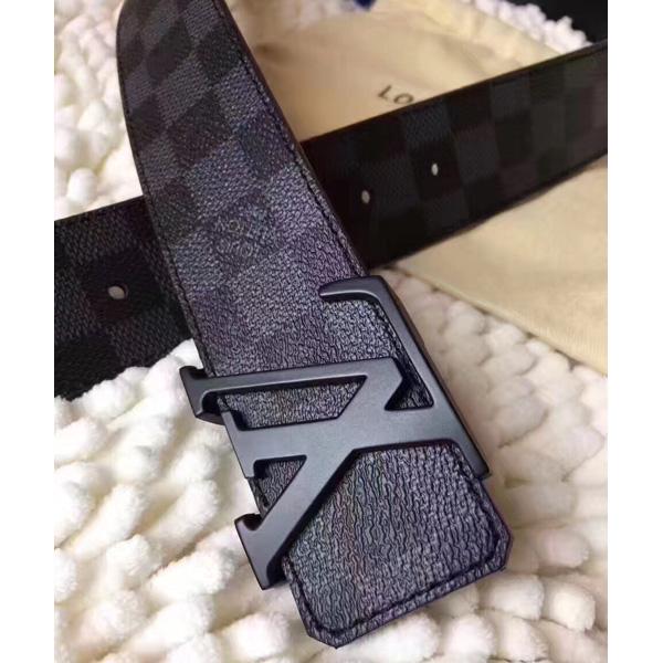 ルイヴィトンスーパーコピー サンチュール・LV イニシアル 40MM ダミエ・グラフィット M9808S
