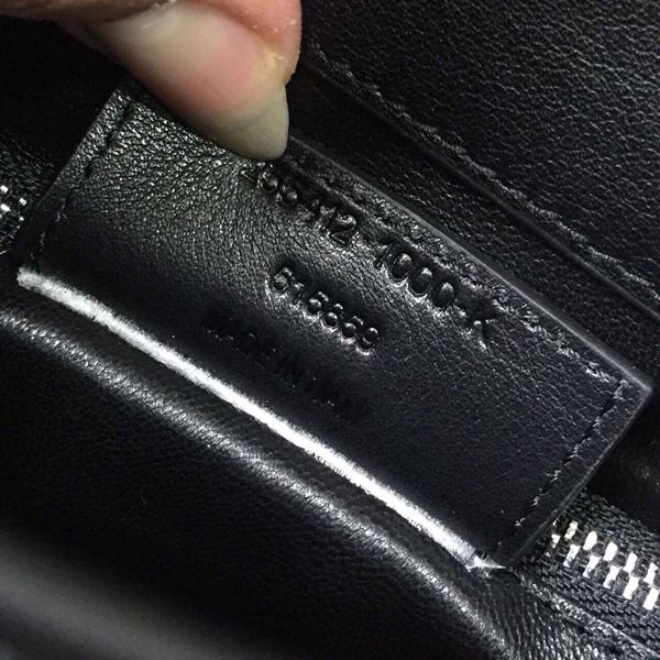 バレンシアガスーパーコピール ディス ジップ カルターブル S