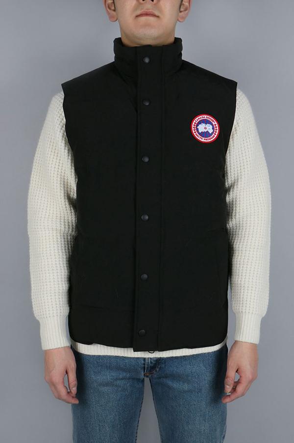 カナダグース スーパーコピー メンズ GARSON VEST (ギャルソンベスト) BLACK (622040030)