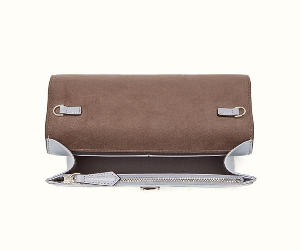 2017新作★FENDI フェンディスーパーコピー●スタッズ●チェーン付長財布 8M0346SF9F07ML
