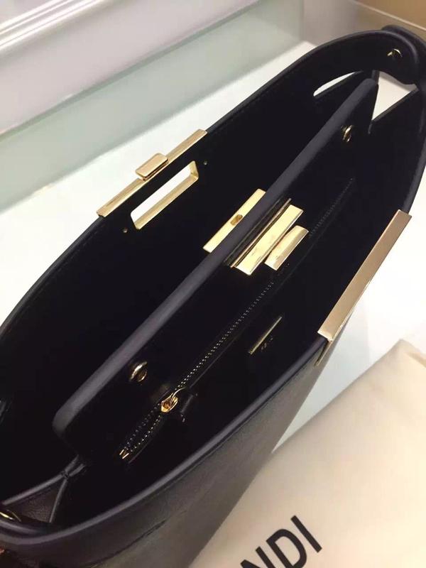 2016新作PEEKABOO FENDI フェンディコピー クラッチ 8BP1025AWF0653