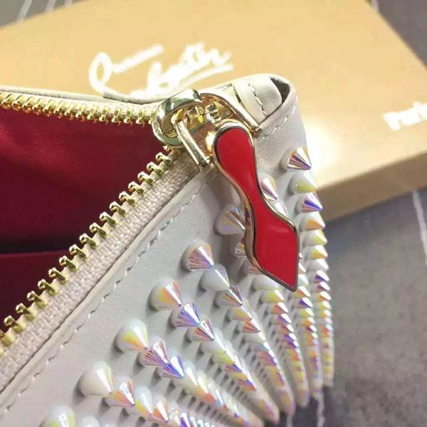 大人気 クリスチャンルブタン コピー Christian Louboutin ピーターポーチ クラッチバッグ 7042402
