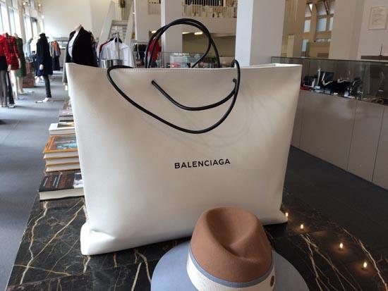 【BALENCIAGA】17/18AW新作 SHOPPING BAG風トート(LARGE/WHITE) 7090104