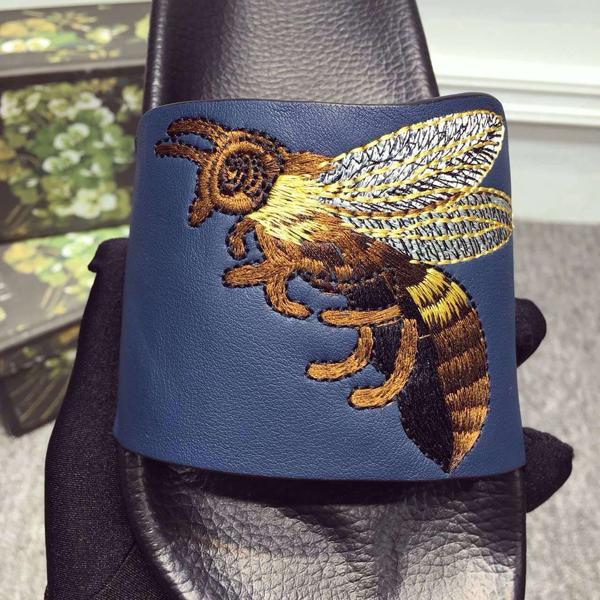 大注目！☆Gucciグッチ コピー スライドサンダル/スリッパ Blue Bee 7060515