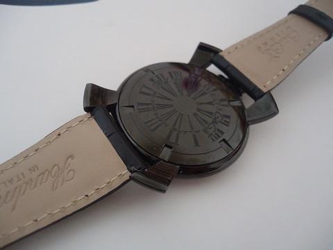 ガガミラノスーパーコピー スリム 46mm ブラックPVD 時計 ユニセックス 5086.2