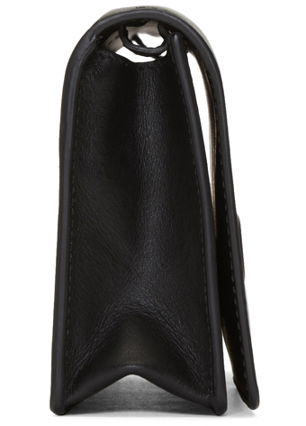 GIVENCHY (ジバンシィスーパーコピー)  エンボスロゴチェーンウォレット 7072217