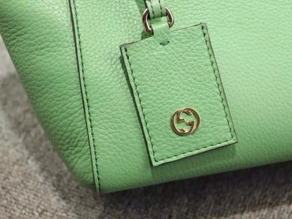 イチオシ★2015新作【 GUCCI 】グッチスーパーコピー 368827 CAO0G 5806