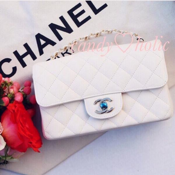 CHANEL シャネルスーパーコピー 17C 超レア キャビア ミニマトラッセ 7060708 
