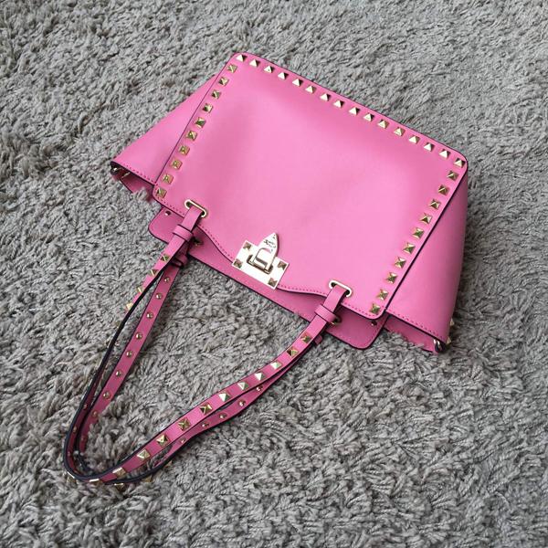 Valentino ヴァレンティノスーパーコピー バレンティノ ロックスタッズ トートバッグ　スモール IW9B4399NWB