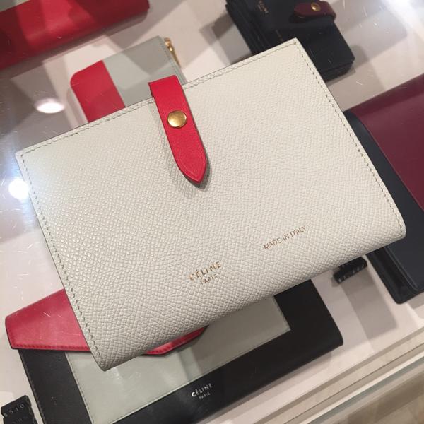 2017最新作♪大人気 CELINE セリーヌスーパーコピー 17AWカラー♪ ベルトコンパクト財布 JADE 7102601