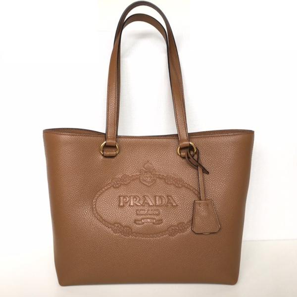 素敵♪♪使える☆《PRADA》プラダスーパーコピー 刻印ロゴVIT.DAINO トート 色々カラー 1BG100 