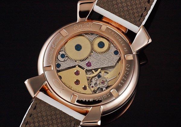 ガガミラノ スーパーコピーGaGa MILANO 時計 マヌアーレ 48mm 限定版 時計 5011.LE.CH.1