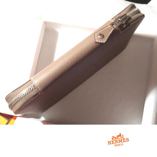 HERMES エルメススーパーコピー 激レア iPad mini グローブトロッター手帳 E-Zip Etoupe 7063002