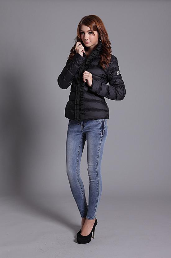 最も人気 モンクレール スーパーコピー 2015秋冬新作 MONCLER レディースダウンジャケット004