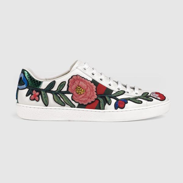 GUCCI【2017新作】グッチスーパーコピー 大人可愛い*フローラルデザイン☆人気スニーカー♪431917 A38G0 9064