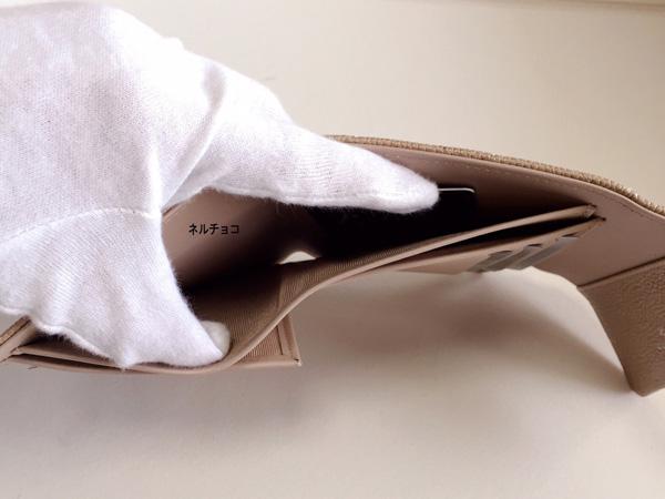 《新作限定♪ミニバッグにも♡》Small Wallet A31504 パールベージュ