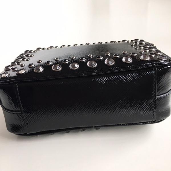 素敵♪♪☆《PRADA》プラダスーパーコピークリスタルビジュー ミニショルダー (黒) 7070401