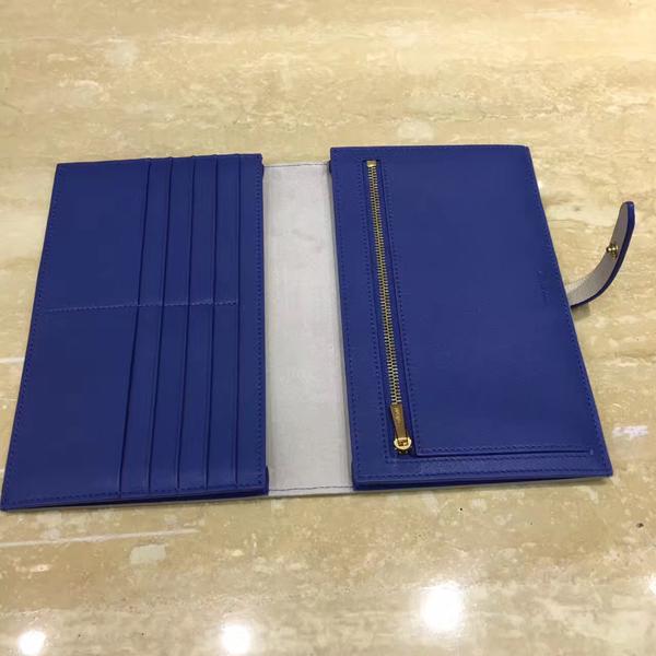 CELINE セリーヌコピー財布 17SS ストラップラージマルチファンクション 104873AI5 