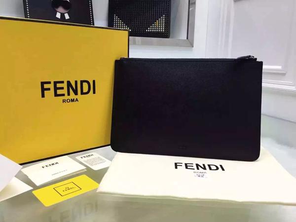 Safari掲載 2015新作 FENDI フェンディコピー バッグバグズクラッチバッグ