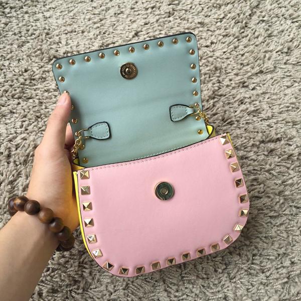 Valentino ヴァレンティノスーパーコピー ロックスタッズ ミニショルダーバッグ IW3B0398VIT 