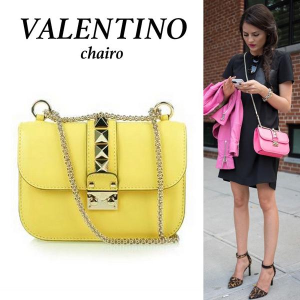 ☆セレブ愛用☆Valentino ヴァレンティノスーパーコピー 15SSロックショルダーバッグS IW1B0809BOL 