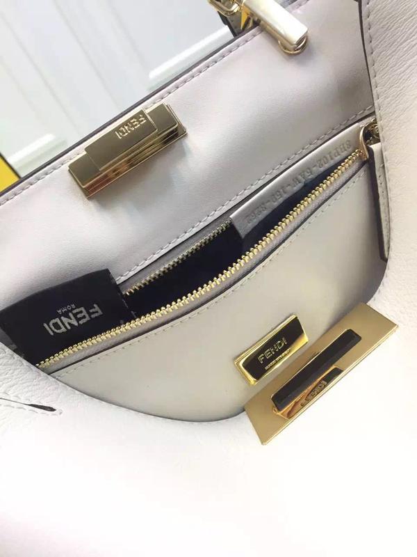 2016新作FENDI フェンディコピー PEEKABOO クラッチ 8BP1025AWF0658