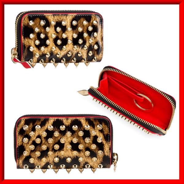 日本未入荷！３色展開！【Christian Louboutin コピー】zipキーホルダー 6051628