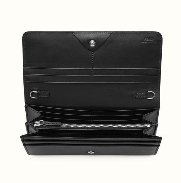 2017新作！FENDI フェンディスーパーコピー ☆プレキシグラス付き チェーンウォレット 8M0365SR0F0JBX 