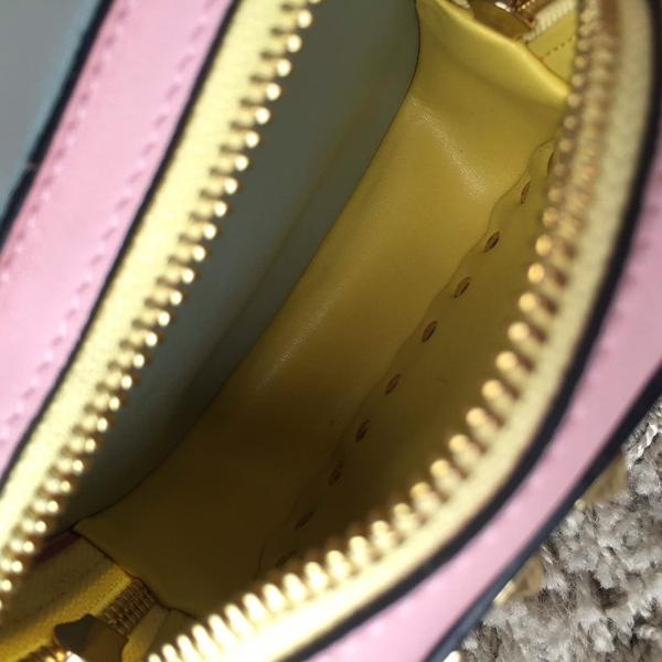 新作 【Valentino ヴァレンティノスーパーコピー】RockstudバックパックS パステル IW2B0859NOA