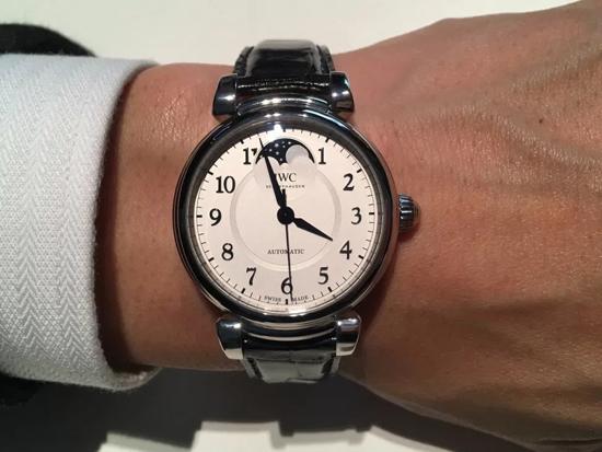 IWC スーパーコピー 新作 ポートフィノ・オートマティック・ムーンフェイズ 37“ローレウス” IW459006