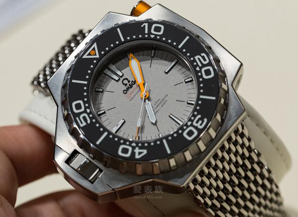 オメガ スーパーコピー 227.90.55.21.99.001 シーマスター プロプロフ マスター クロノメーター 