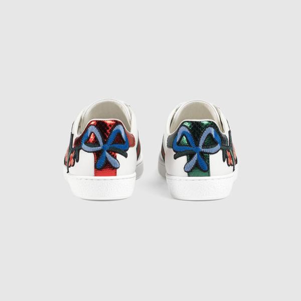GUCCI【2017新作】グッチスーパーコピー 大人可愛い*フローラルデザイン☆人気スニーカー♪431917 A38G0 9064